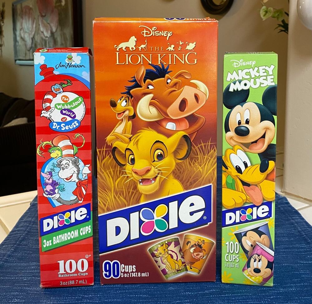 Vtg Dixie Bathroom Cup Lot Sealed Mickey Mouse Open Disney Lion King & Dr. Seuss